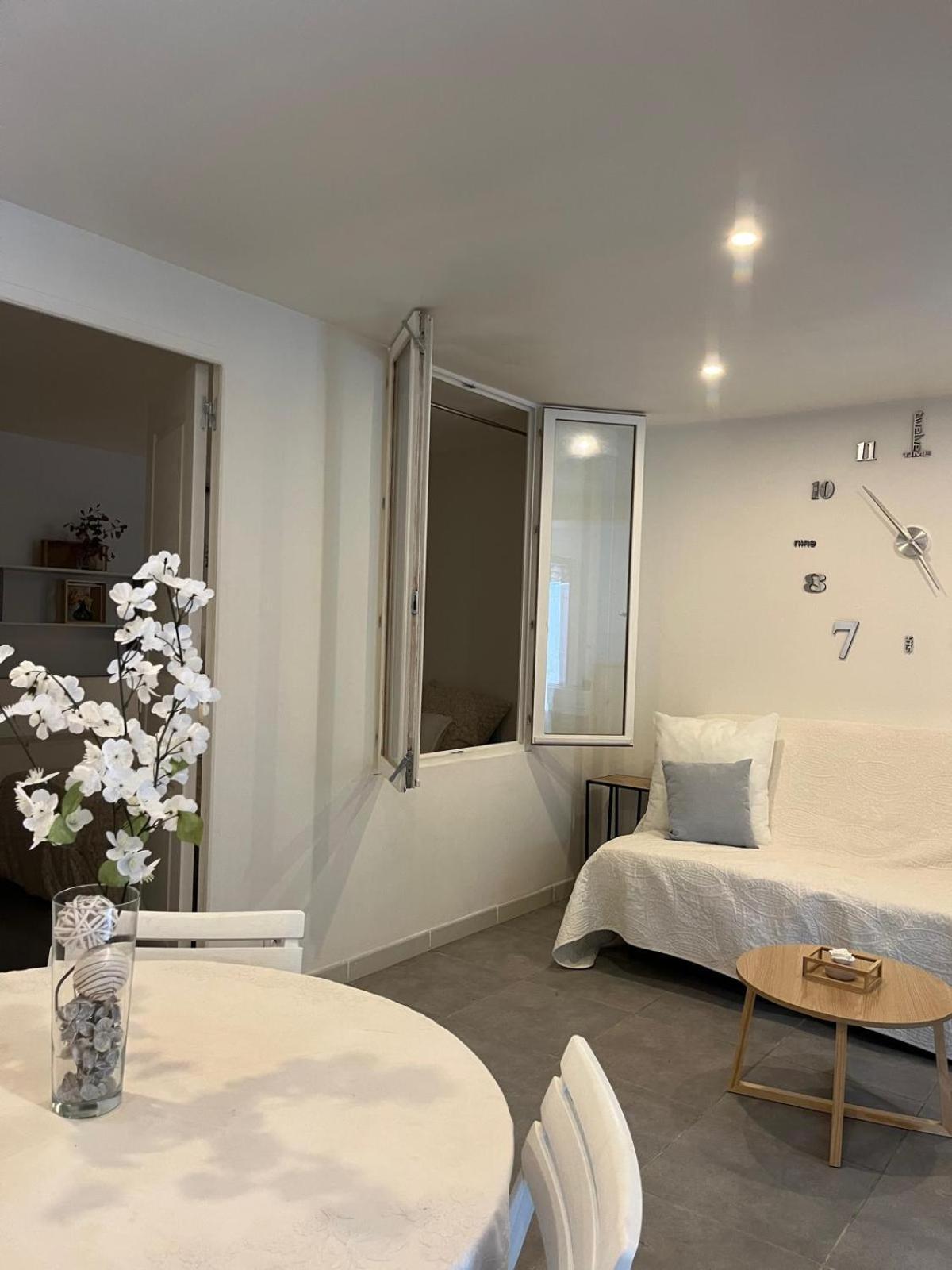 La Mhirabelle Hotell Saint-Paul-de-Vence Eksteriør bilde