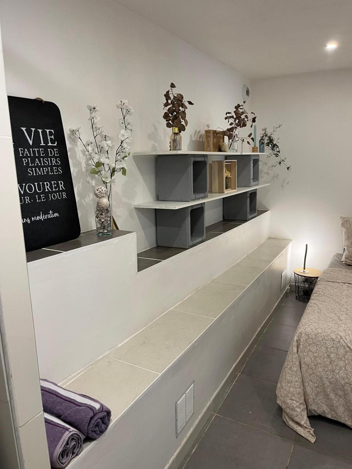 La Mhirabelle Hotell Saint-Paul-de-Vence Eksteriør bilde